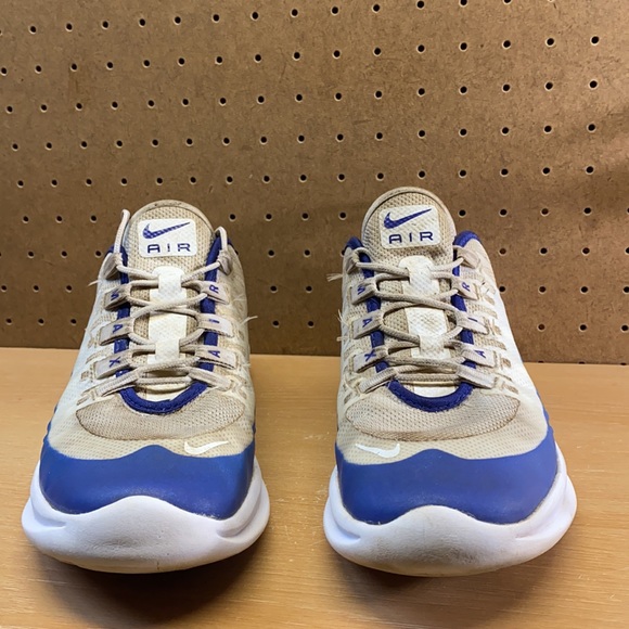 Nike Air Max Axis Sneakers Size 8.5 Women’s - Picture 3 of 12